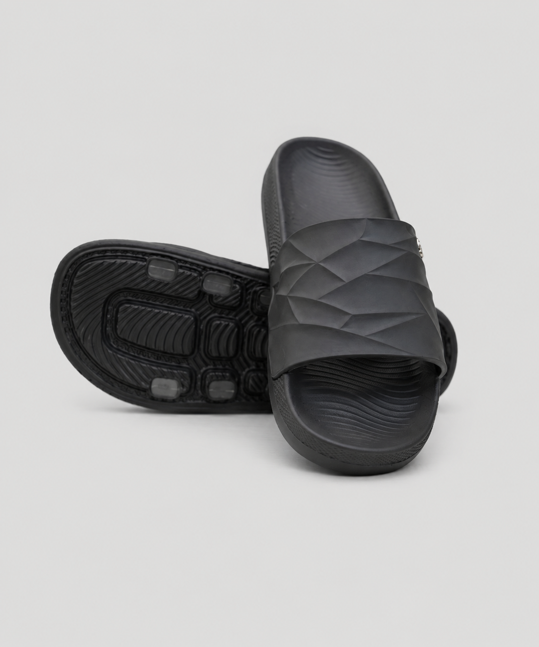BLACK SLIPPER